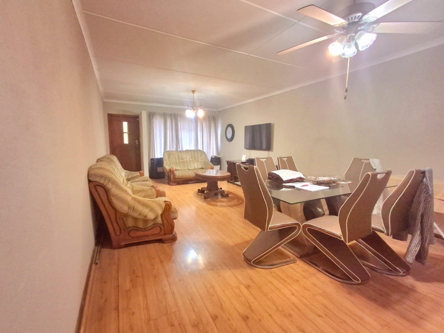 3 Bedroom Property for Sale in Cambridge West Eastern Cape